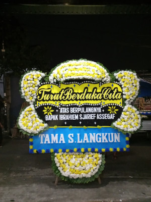 Papan Bunga Duka di Sorawolio