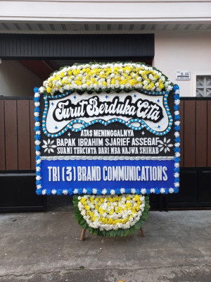 Papan Bunga Duka di Sorawolio